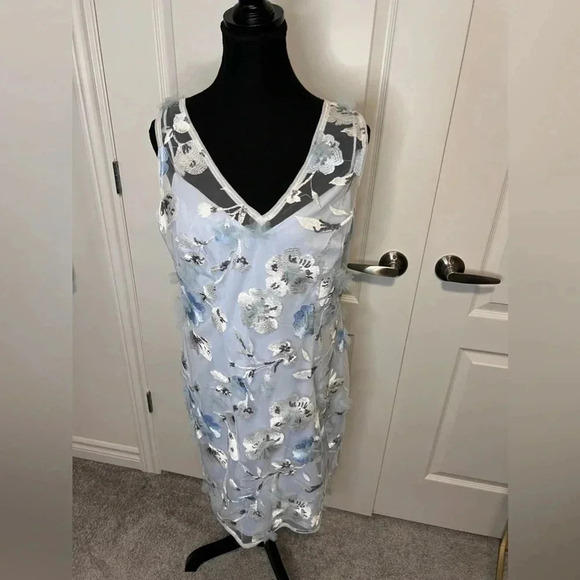 Adrianna Papell  | Floral Embroidery Sheath Dress | Size 14 - Picture 3 of 10